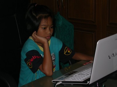 Namfon (maar niet haar laptop)